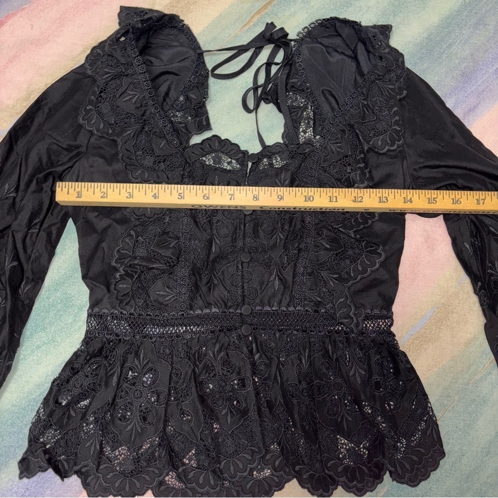 NWT Self Portrait Black Lace Embroidered Square Neck Blouse Size 2 - Picture 4 of 7